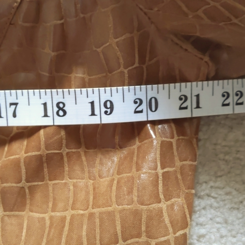 Leather embossed jkt NWT - Picture 5 of 7